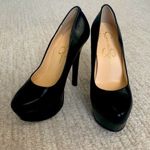 Jessica Simpson Waldo Platform Pump Size 5 - NEW